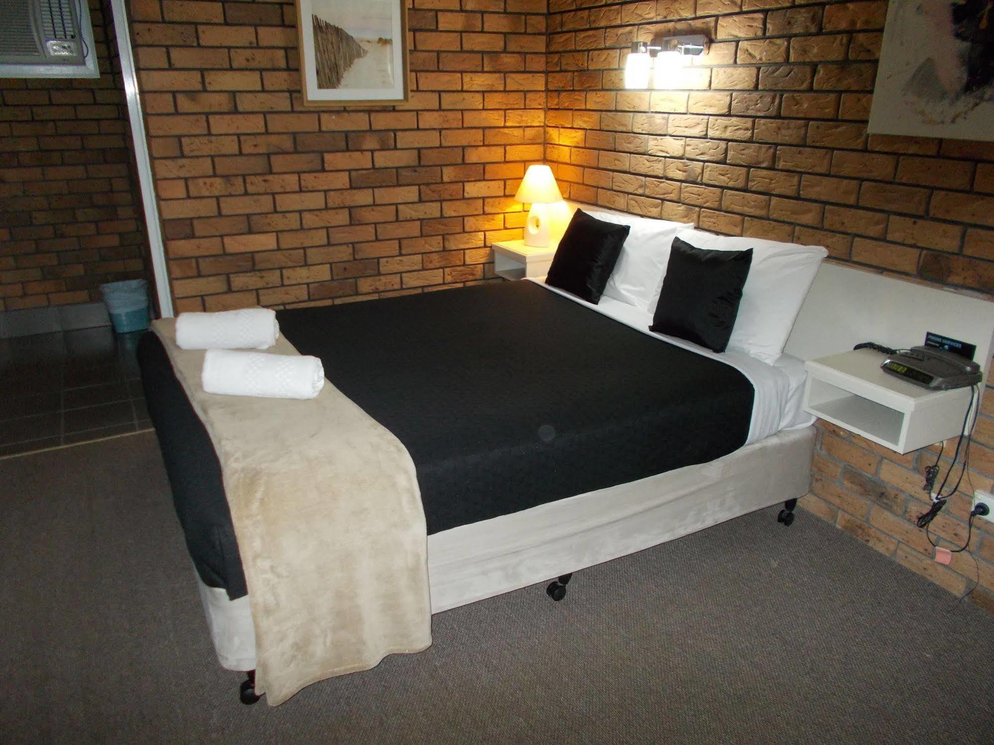 Park House Motor Inn Oakey Exteriér fotografie