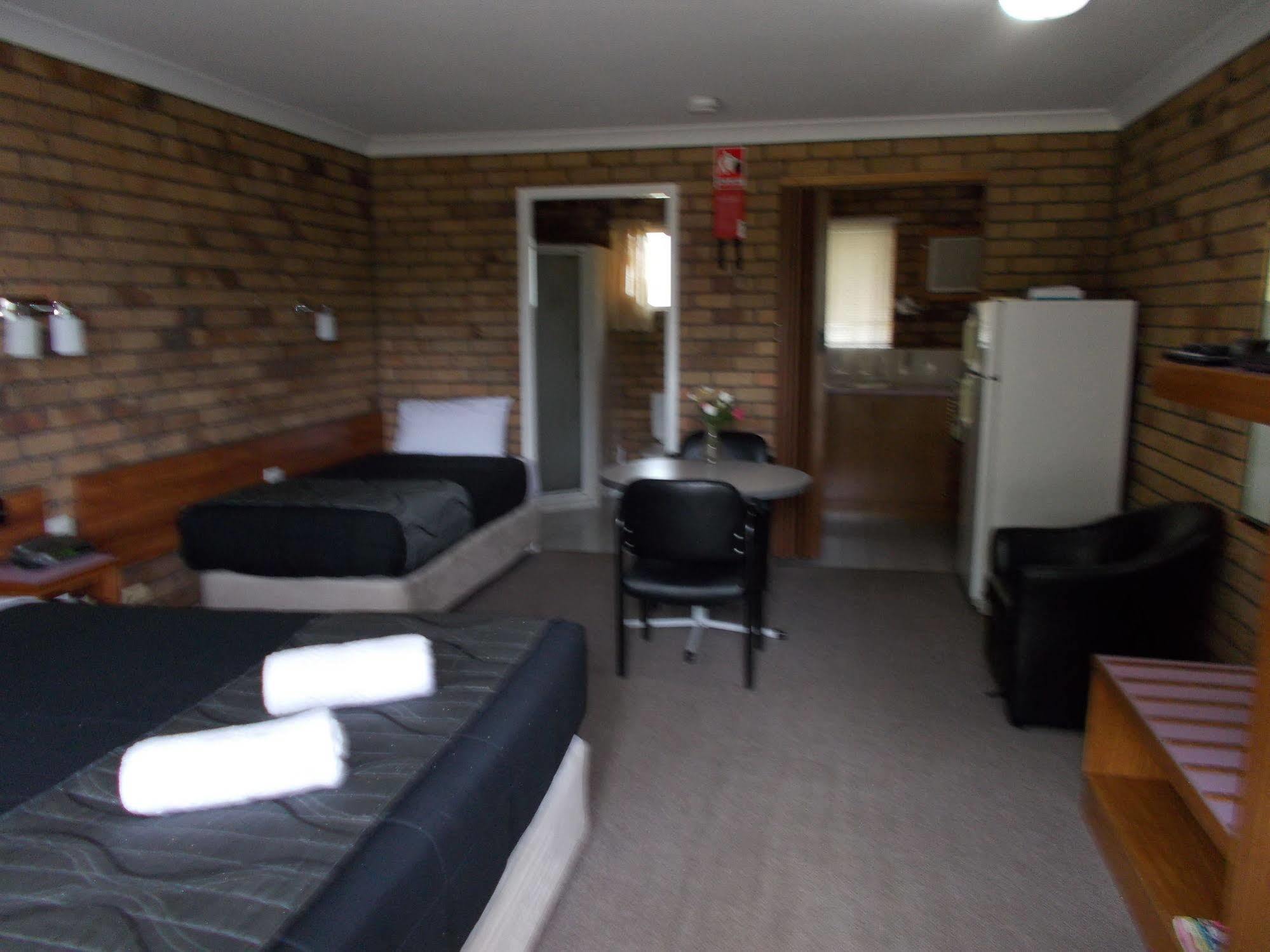 Park House Motor Inn Oakey Exteriér fotografie