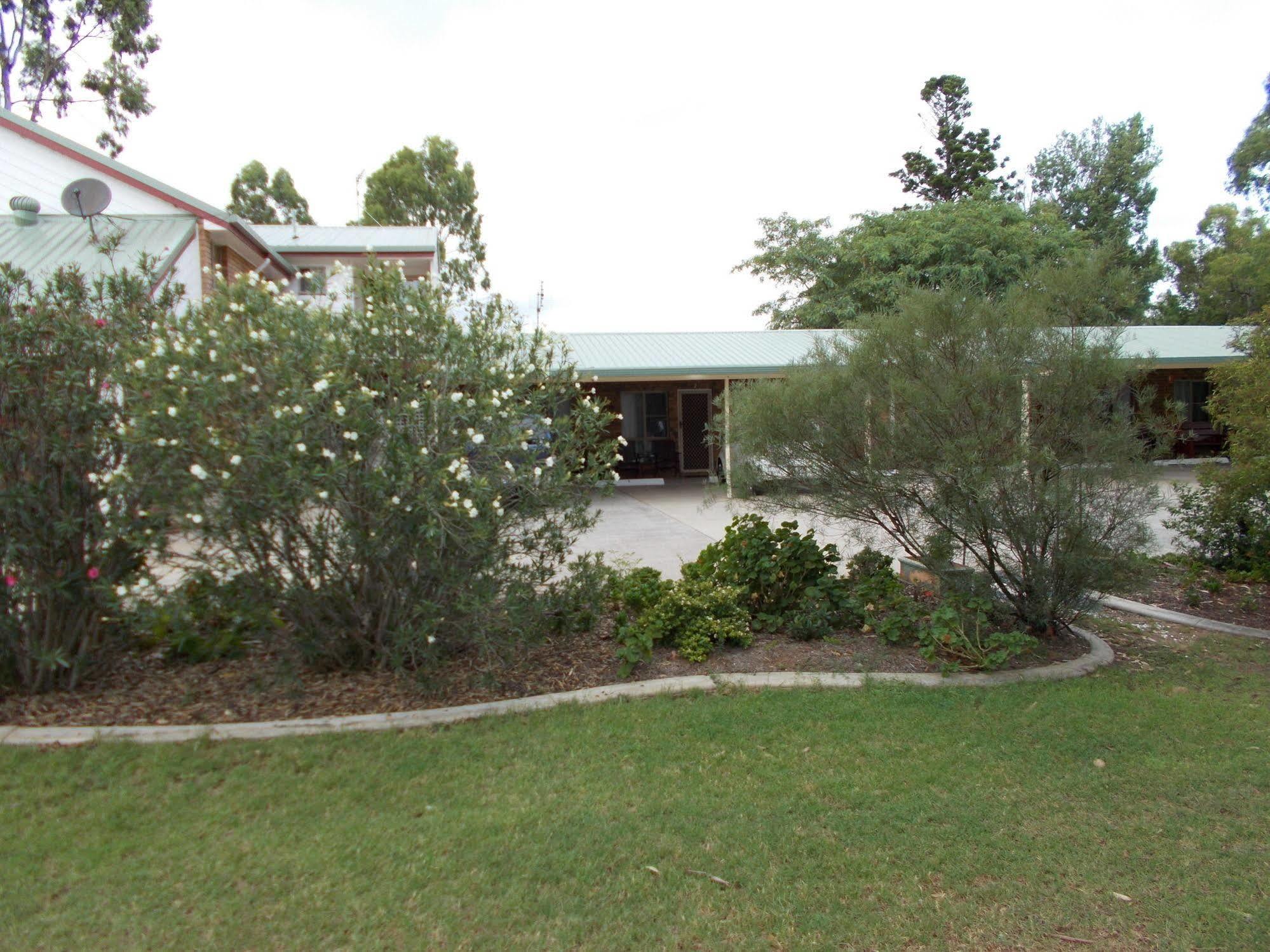 Park House Motor Inn Oakey Exteriér fotografie